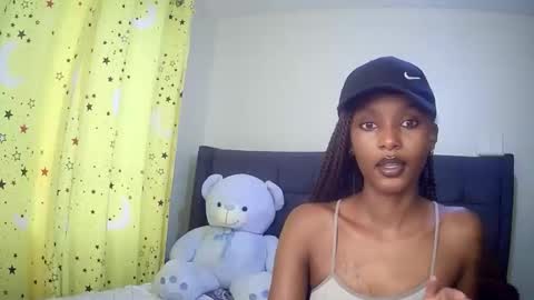 sheery online show from 09/26/25, 04:16