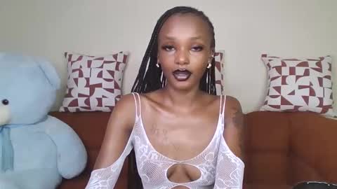 sheery online show from 12/16/25, 05:12