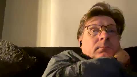 Snapshot of flonolalacla chatting on 01/01/25, 06:49 flonolalacla online show from 01/01/25, 06:49