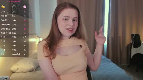 Snapshot of flora_fiore chatting on 07/18/26, 06:17 Hayley I WILL COME BACK ON MAY 27TH 6pm UTC online show from 07/18/26, 06:17