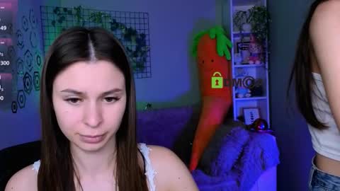 just ask me  online show from 11/04/25, 10:25