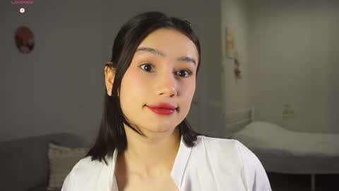 Viola online show from 11/16/25, 04:29