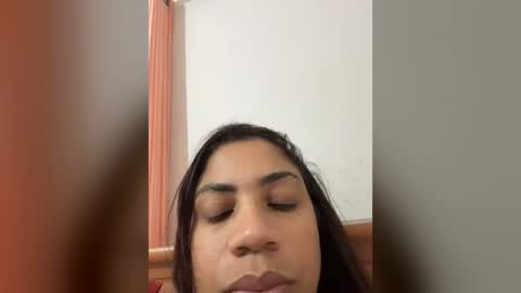 Snapshot of floramorena chatting on 07/30/26, 02:27 floramorena online show from 07/30/26, 02:27