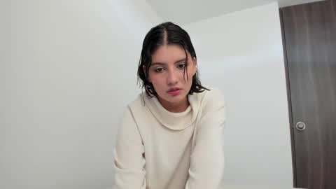 Snapshot of flordejamaica chatting on 09/08/25, 08:52 Tell me My Love online show from 09/08/25, 08:52