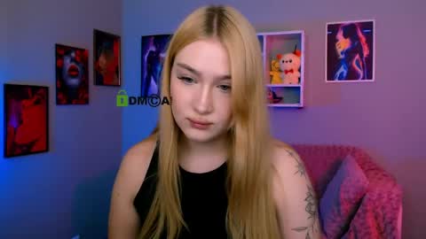 Snapshot of florence_barker chatting on 05/16/26, 07:12 florence_barker online show from 05/16/26, 07:12