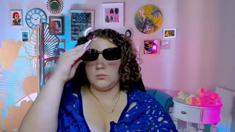 florenceanderson_ online show from 09/29/25, 09:14