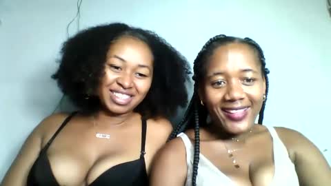 florencia011 online show from 02/18/25, 07:41