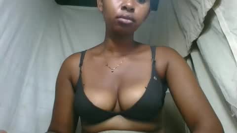 Snapshot of florencia011 chatting on 01/10/26, 12:34 florencia011 online show from 01/10/26, 12:34