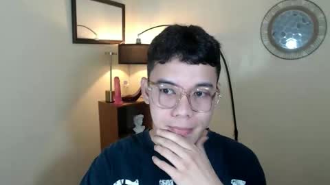 Snapshot of floriankeirxx_ chatting on 09/30/25, 08:25 floriankeirxx_ online show from 09/30/25, 08:25