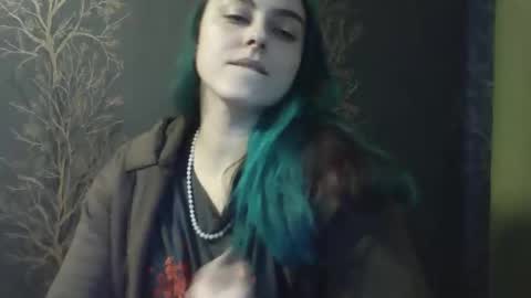 Snapshot of flower_bluee chatting on 02/16/26, 01:29 Ambika 3 online show from 02/16/26, 01:29