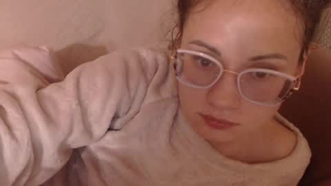 say meow and send tip  online show from 05/02/26, 10:37