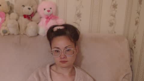 Snapshot of flowercandydoll chatting on 05/04/26, 05:20 say meow and send tip online show from 05/04/26, 05:20
