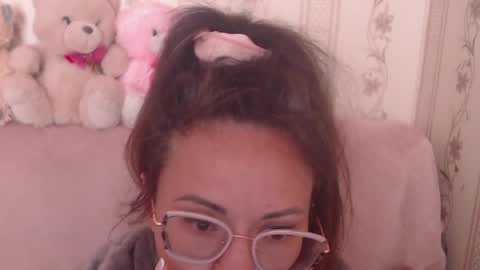 Snapshot of flowercandydoll chatting on 05/05/26, 07:05 say meow and send tip online show from 05/05/26, 07:05