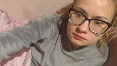 say meow and send tip  online show from 11/16/25, 10:54