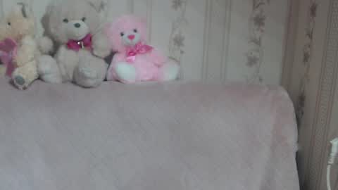 say meow and send tip  online show from 04/02/26, 10:24