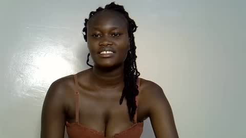 flowerdiva002 online show from 11/27/25, 05:37