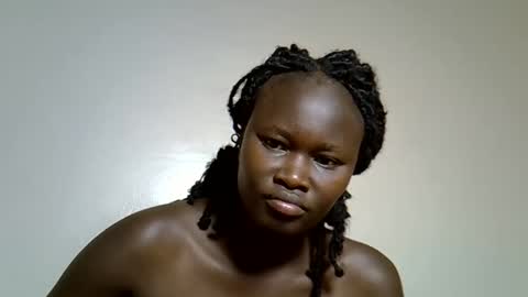 flowerdiva002 online show from 11/29/25, 09:34