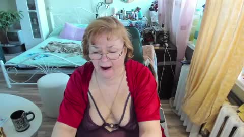 Flowerlower online show from 04/29/26, 04:27