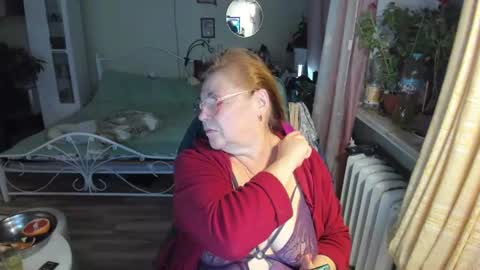 Snapshot of flowerlover8 chatting on 07/13/26, 11:40 Flowerlower online show from 07/13/26, 11:40