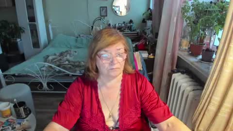 Snapshot of flowerlover8 chatting on 07/18/26, 01:10 Flowerlower online show from 07/18/26, 01:10