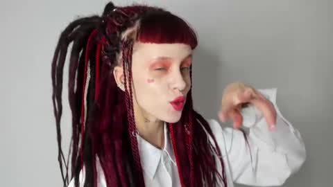 Snapshot of flowerofsin2001 chatting on 02/22/25, 06:08 Flower online show from 02/22/25, 06:08