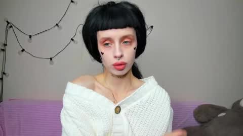 Snapshot of flowerofsin2001 chatting on 10/10/25, 03:00 Flower online show from 10/10/25, 03:00