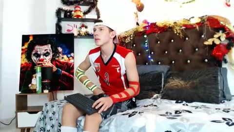 flowers109 online show from 12/10/24, 08:27