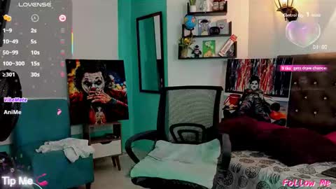 flowers109 online show from 11/18/25, 11:15