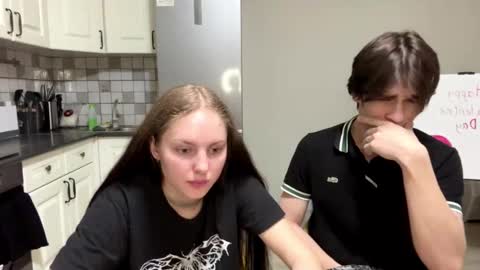 Snapshot of flowerscouple chatting on 02/21/26, 10:22 flowerscouple online show from 02/21/26, 10:22