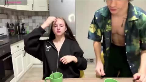 Snapshot of flowerscouple chatting on 03/03/26, 10:26 flowerscouple online show from 03/03/26, 10:26