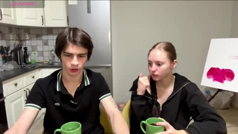 Snapshot of flowerscouple chatting on 03/06/26, 10:06 flowerscouple online show from 03/06/26, 10:06