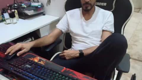 Snapshot of flowthefun chatting on 07/20/26, 12:25 flowthefun online show from 07/20/26, 12:25