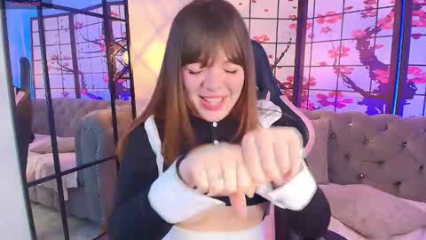  FLUFFY BUBBLE  online show from 03/08/26, 04:49