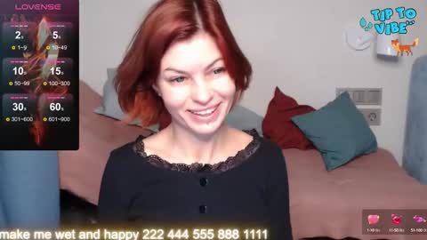 Fluffy Tail online show from 09/30/25, 03:55