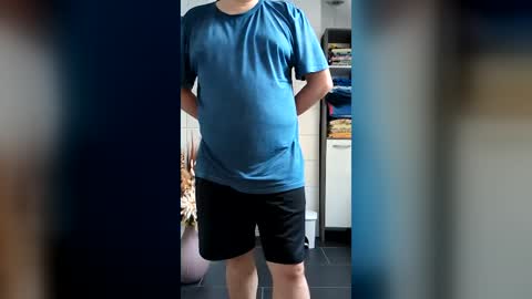 fluffybutt_ online show from 07/14/26, 05:29