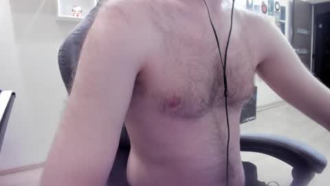 Snapshot of fluffycat_ chatting on 03/02/25, 03:59 fluffycat online show from 03/02/25, 03:59