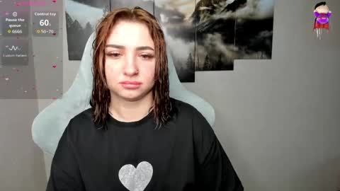 Lina online show from 06/09/26, 12:00
