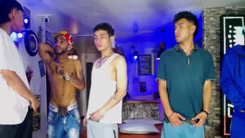 flyckers online show from 12/17/24, 06:42