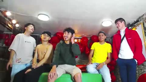 flyckers online show from 03/11/25, 09:26