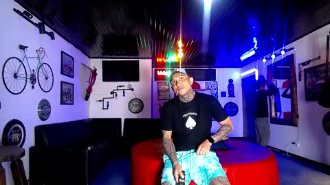 flyckers online show from 05/05/26, 12:13