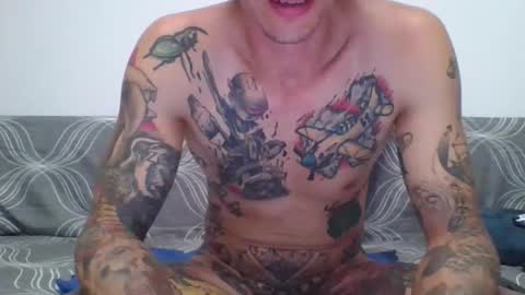 flylen online show from 10/04/25, 09:13