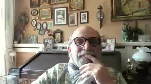 Snapshot of focus_x chatting on 06/10/26, 11:42 focus_x online show from 06/10/26, 11:42