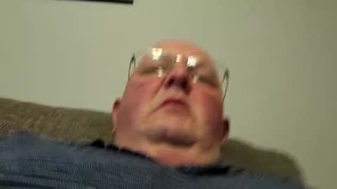 Snapshot of focusfuker chatting on 02/16/25, 12:54 focusfuker online show from 02/16/25, 12:54