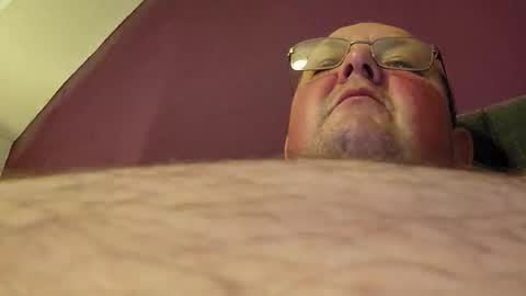 Snapshot of focusfuker chatting on 12/17/25, 03:29 focusfuker online show from 12/17/25, 03:29