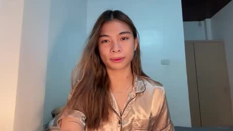 Snapshot of foeheart chatting on 02/24/26, 02:53 Foe online show from 02/24/26, 02:53