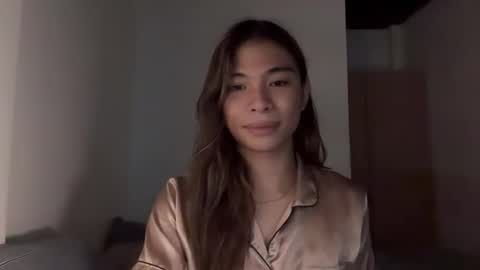 Snapshot of foeheart chatting on 03/09/26, 07:45 Foe online show from 03/09/26, 07:45