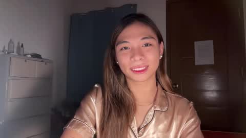 Snapshot of foeheart chatting on 03/16/26, 12:42 Foe online show from 03/16/26, 12:42