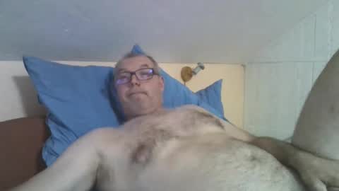 Snapshot of fojtik chatting on 09/12/25, 05:35 Fojtik online show from 09/12/25, 05:35