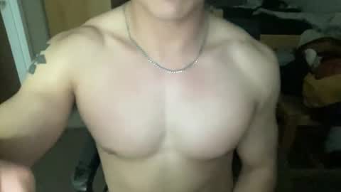 Footballplayer334 online show from 04/09/26, 04:34