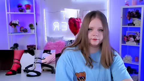 Molly online show from 02/23/25, 11:36